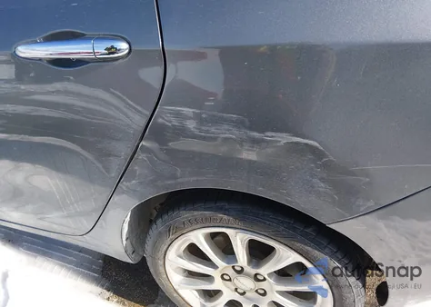 2013 Dodge Dart Limited из США, поврежденный, VIN 1C3CDFCH3DD174024